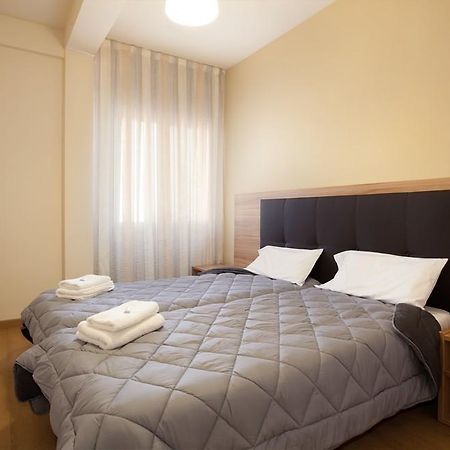 The Loft Hostel Barcelona Exterior photo